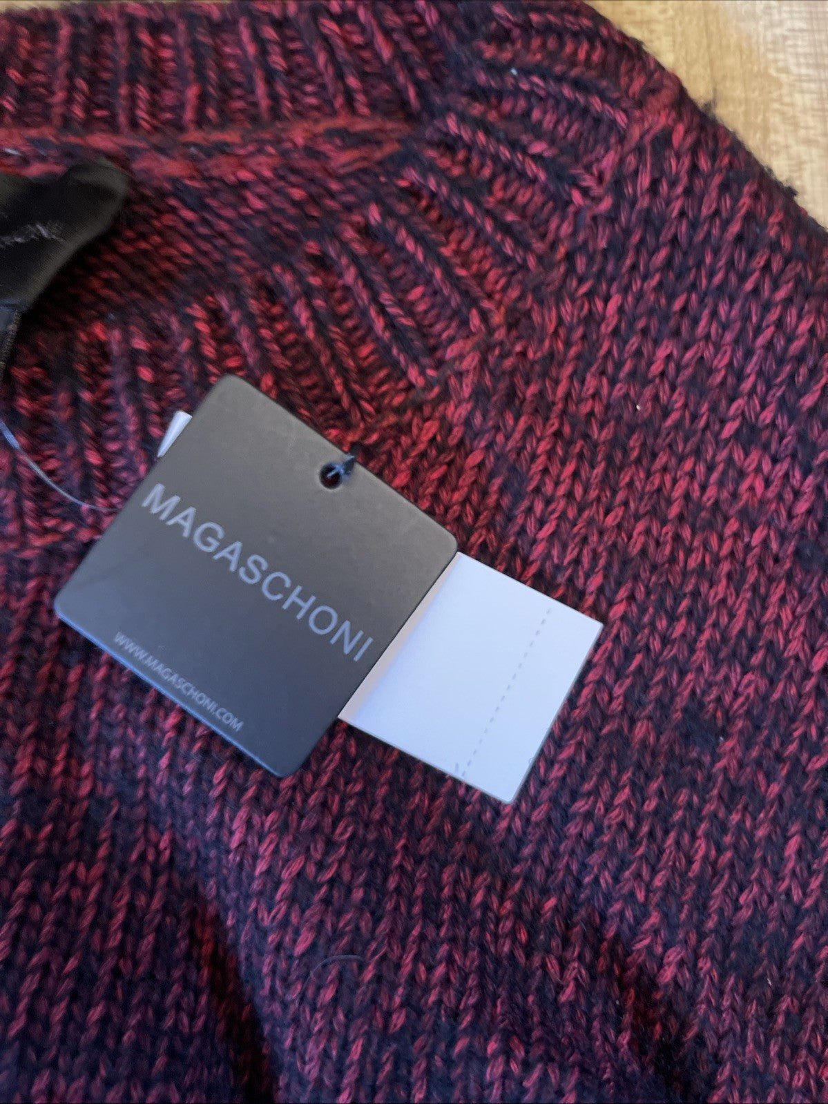 Magaschoni Sweater Large NWT