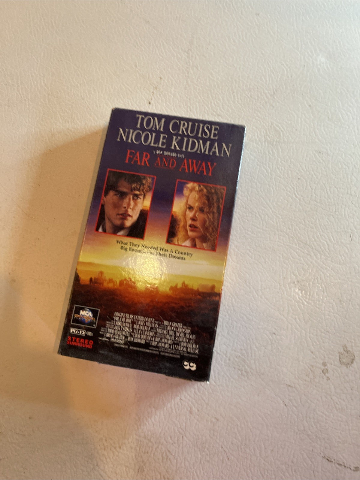 Far and Away (VHS, 1992)