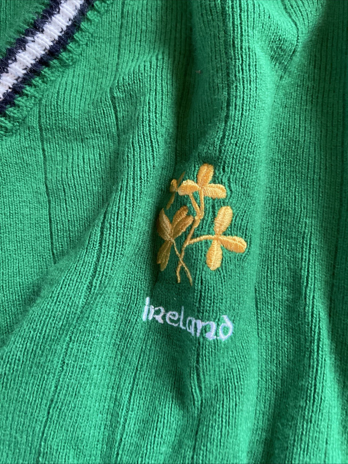 New Lodge Sweater Small 