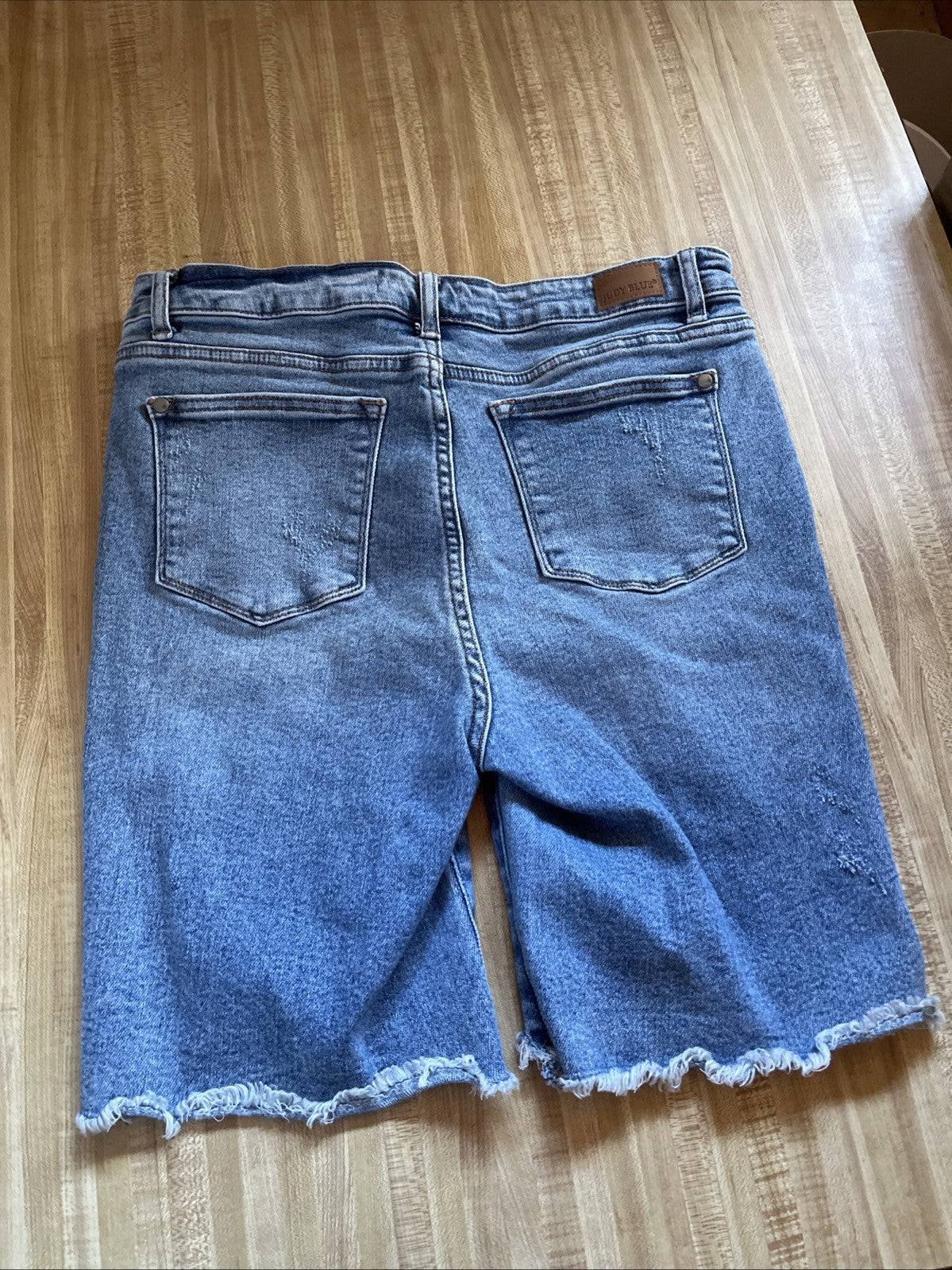 Judy Blue Jorts XL