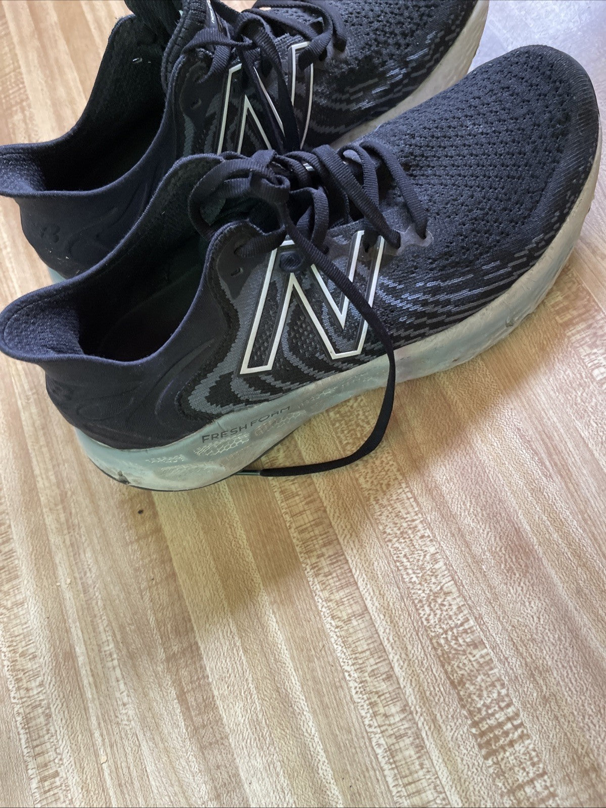 new balance fresh foam x 1080 Size 8.5