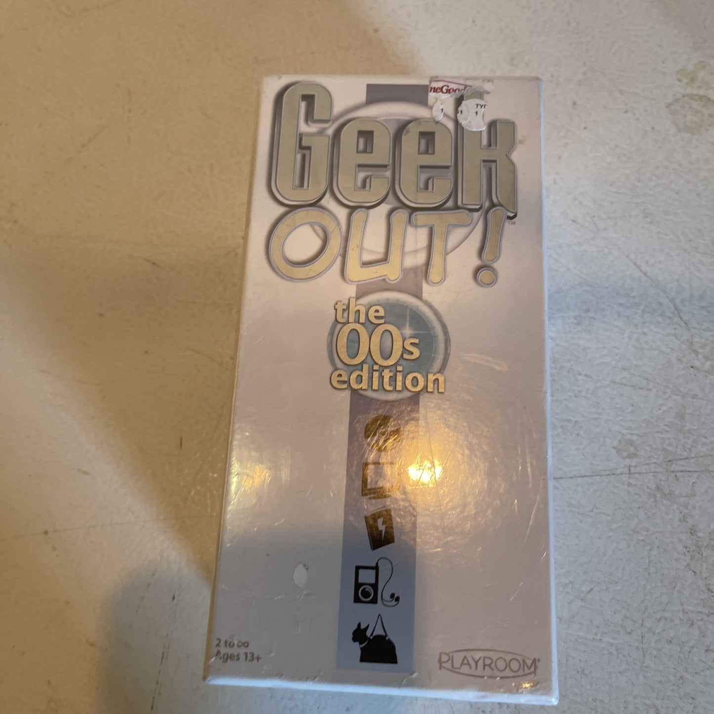 Geek Out Party Trivia Game The 00's Edition Family Bidding Bluffing Card NEW