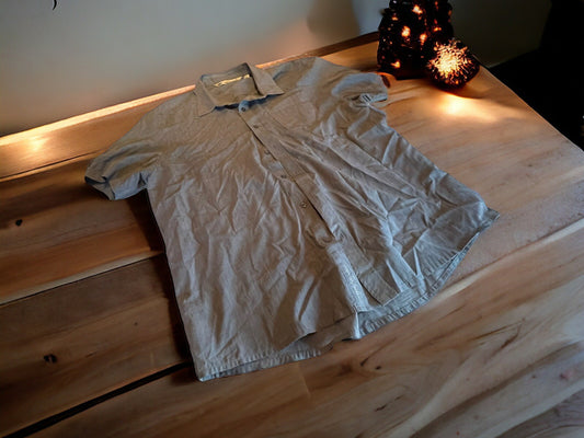 Travis Mathew Button Up XL