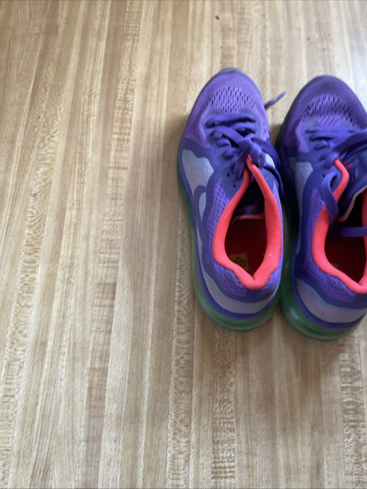 Nike Air Max 2014 Size 4Y