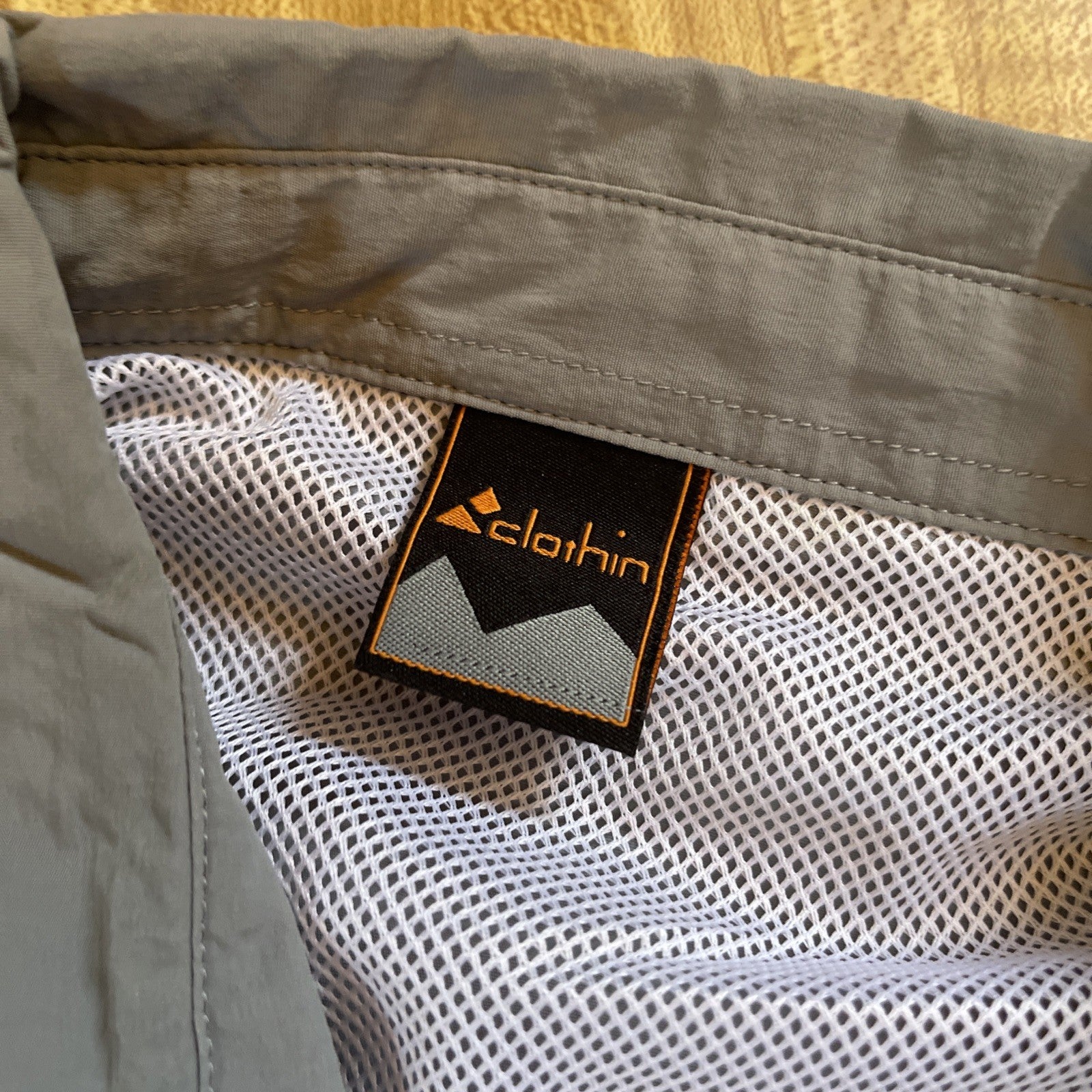 Clothin Brand Vented Shirt XL