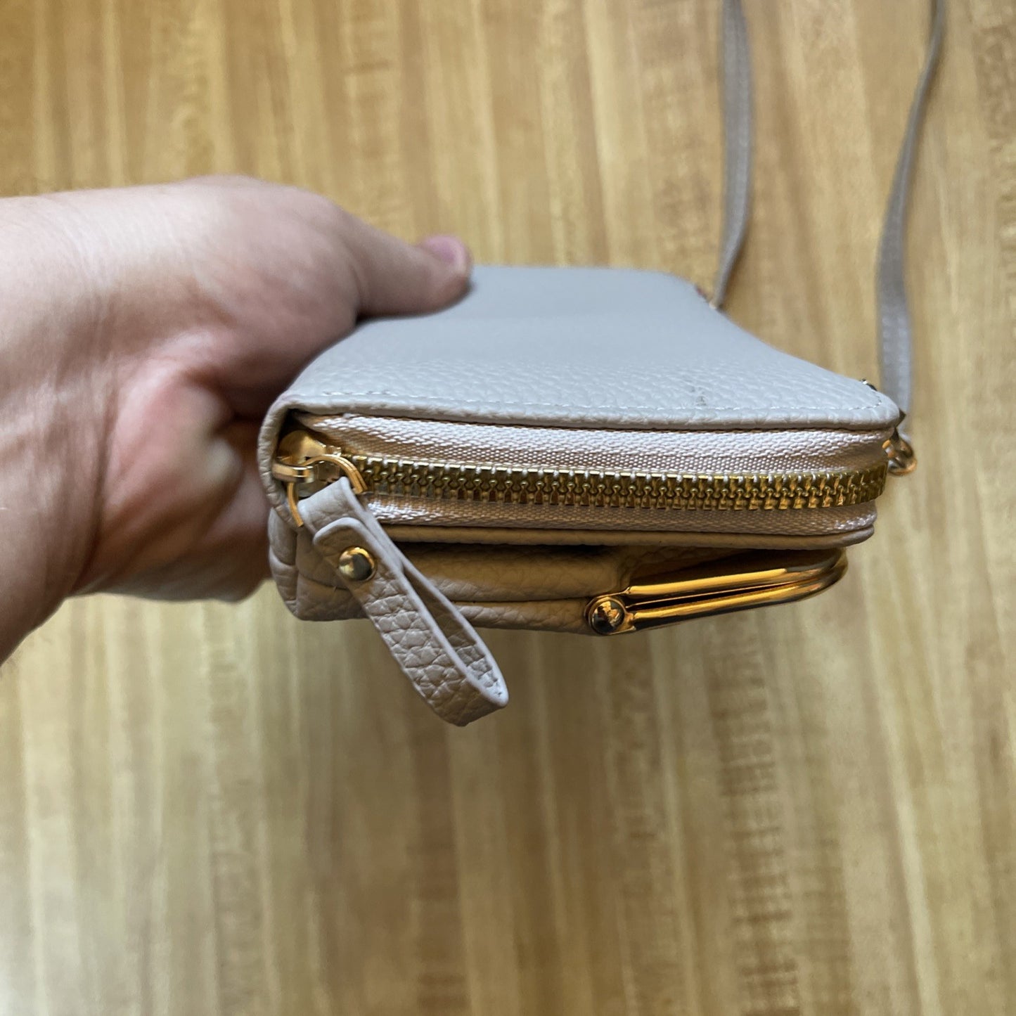 Forever Savour Clutch Crossbody 