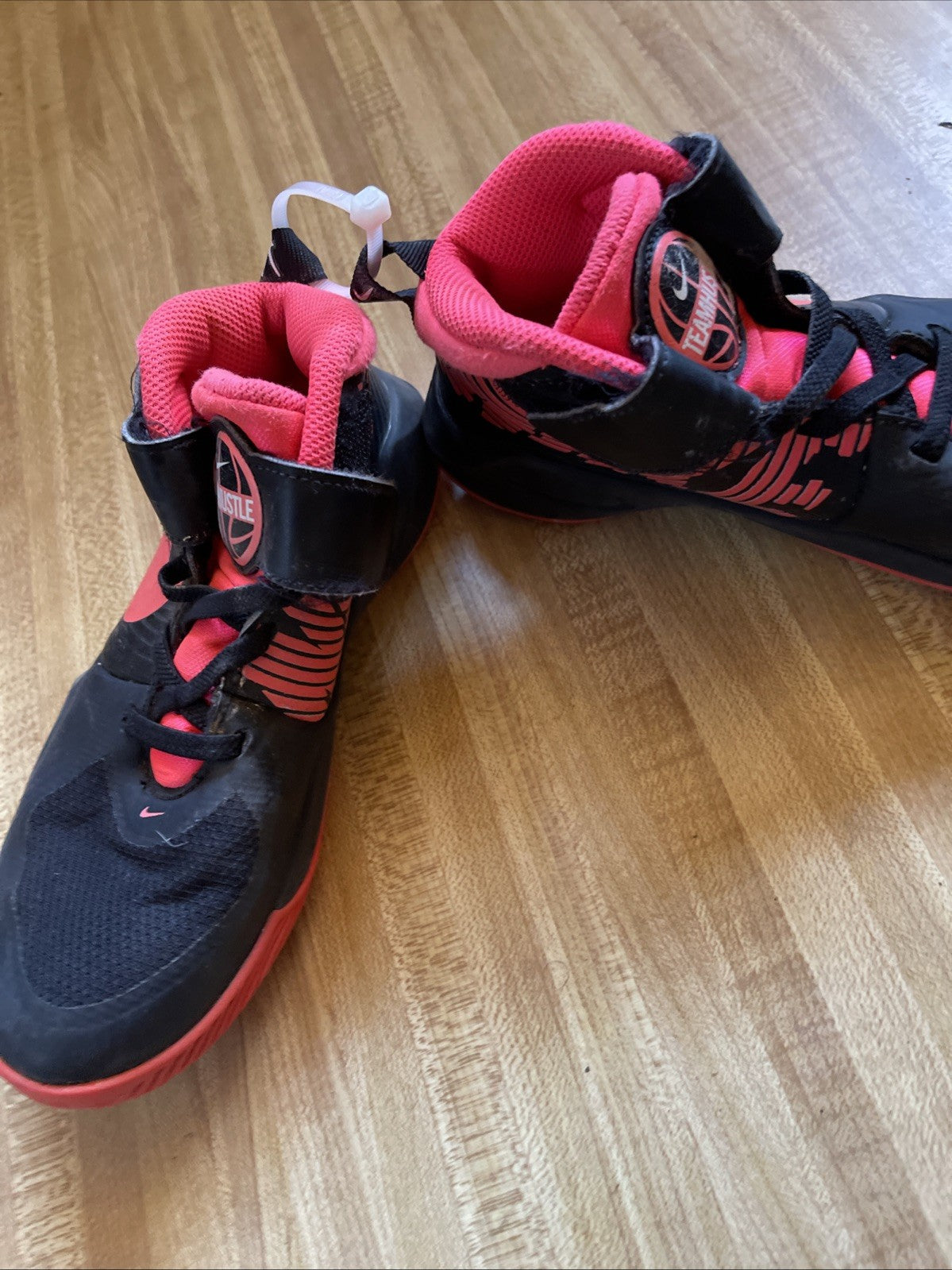 Nike Team Hustle Sneakers 1Y