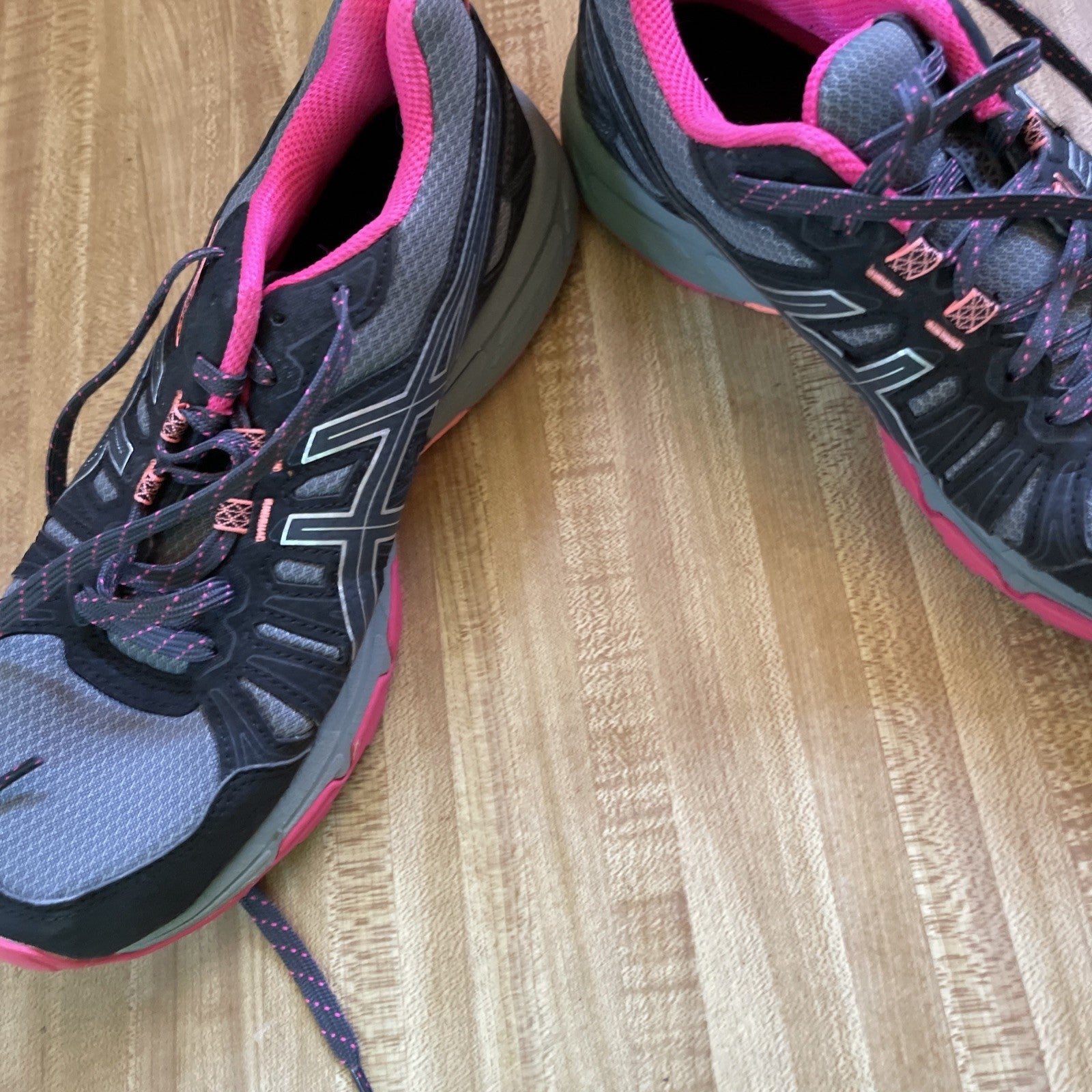 ASICS Gel Venture 7 Size 8.5