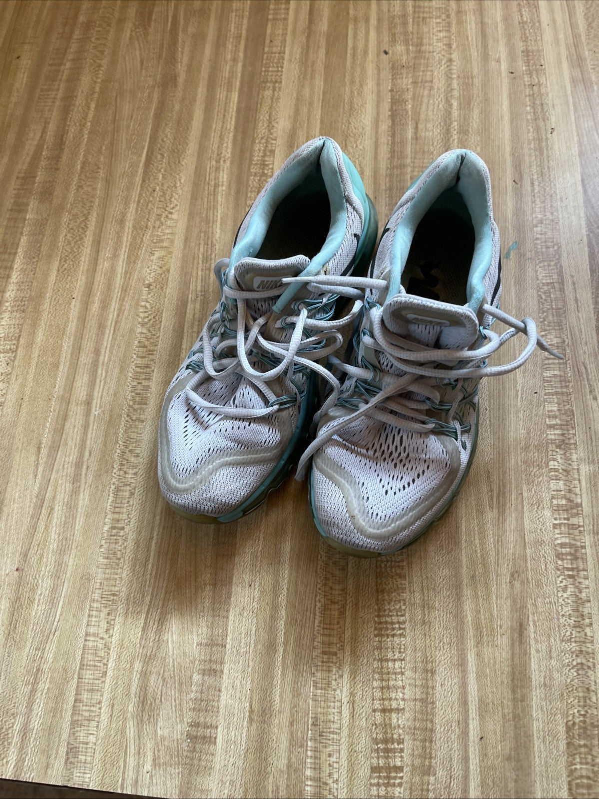 Nike Air Max 2015 Size 8.5