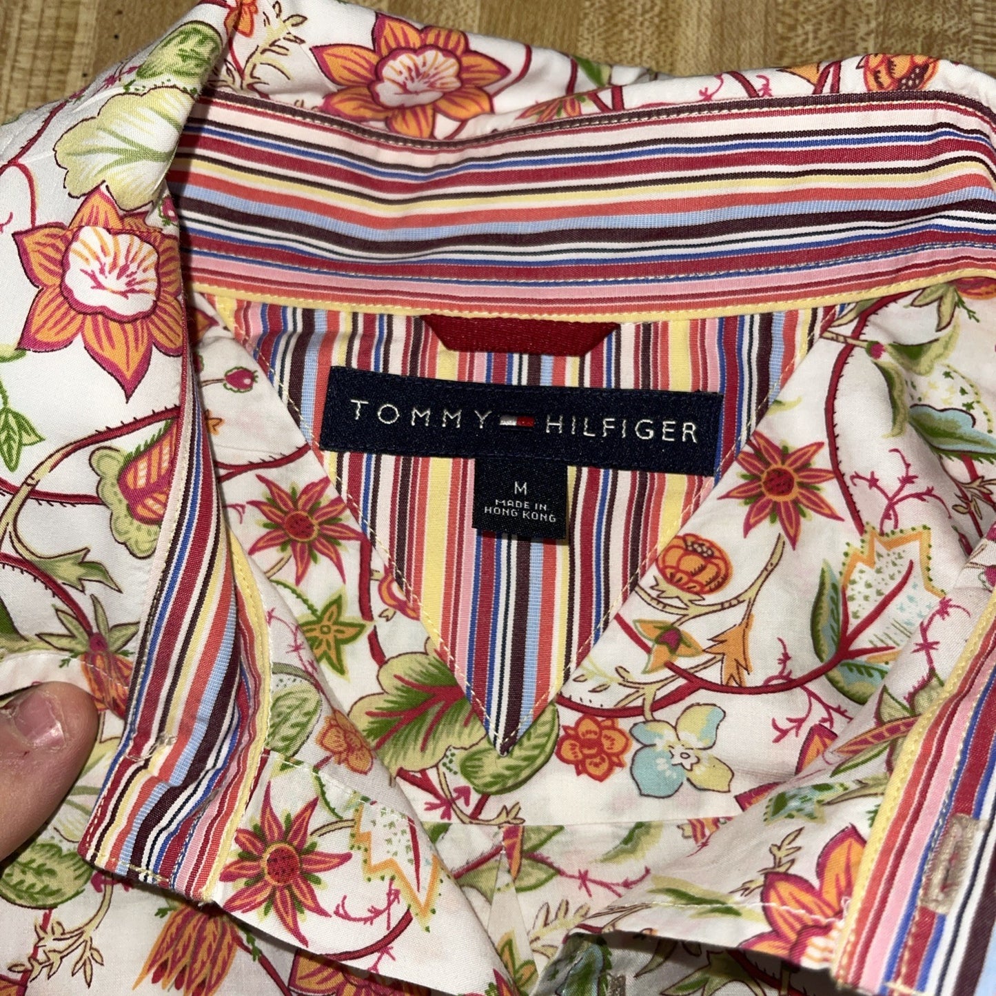 Tommy Hilfiger Button Up Medium Floral Print 