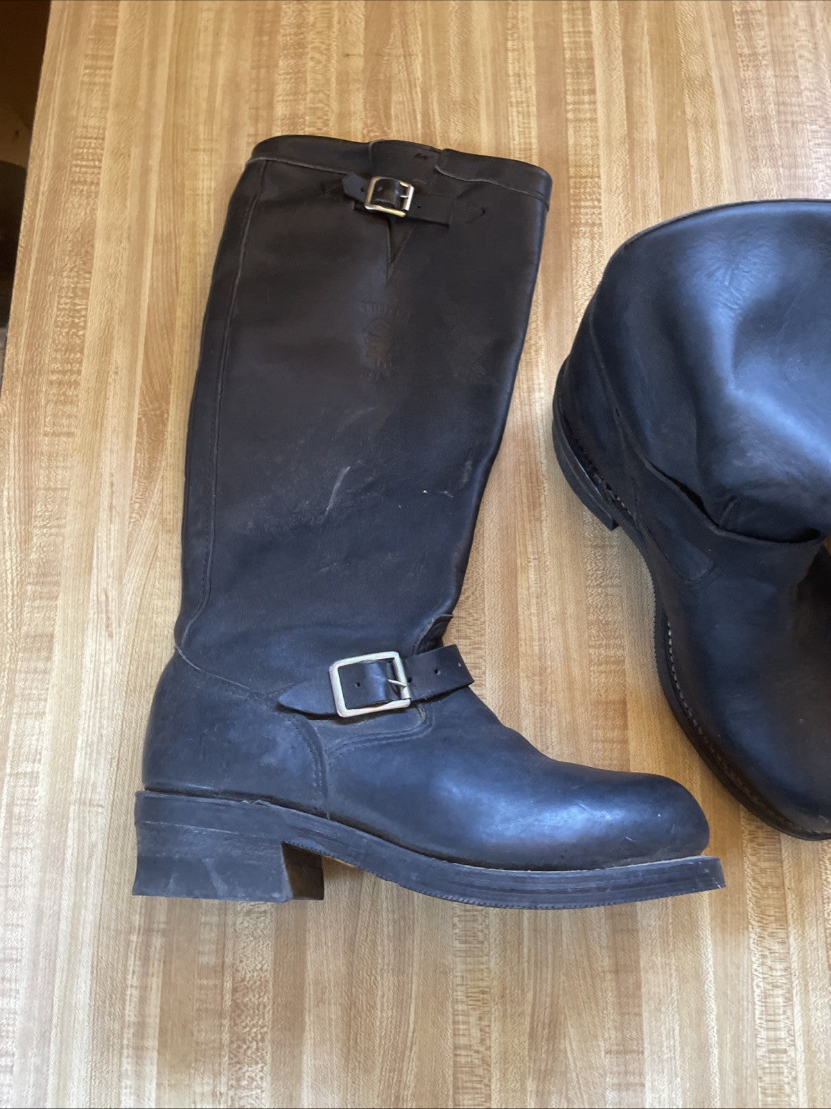 Chippewa Motorcycle Boots 8.5 E Vibram Soles Oil Resistant
