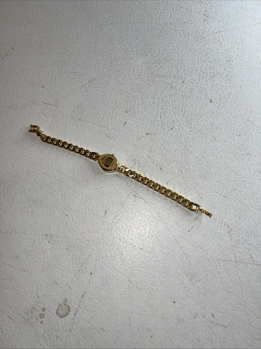 Vintage Lady Sovereign Watch Needs Battery 