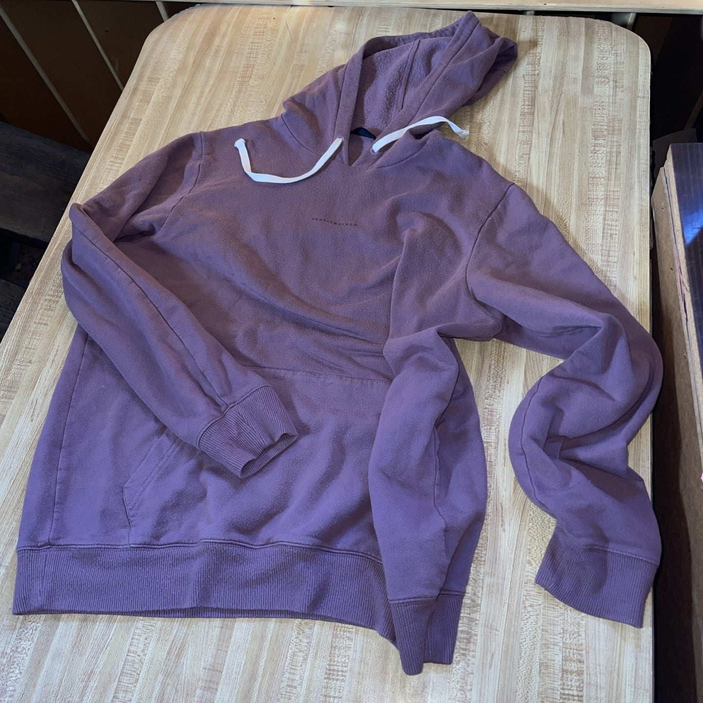 Travis Mathew Hoodie Large 