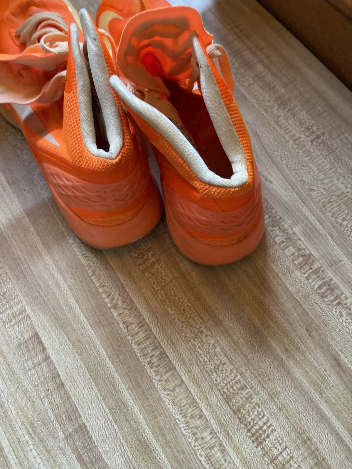 nike zoom hyperdisruptor Size 9.5