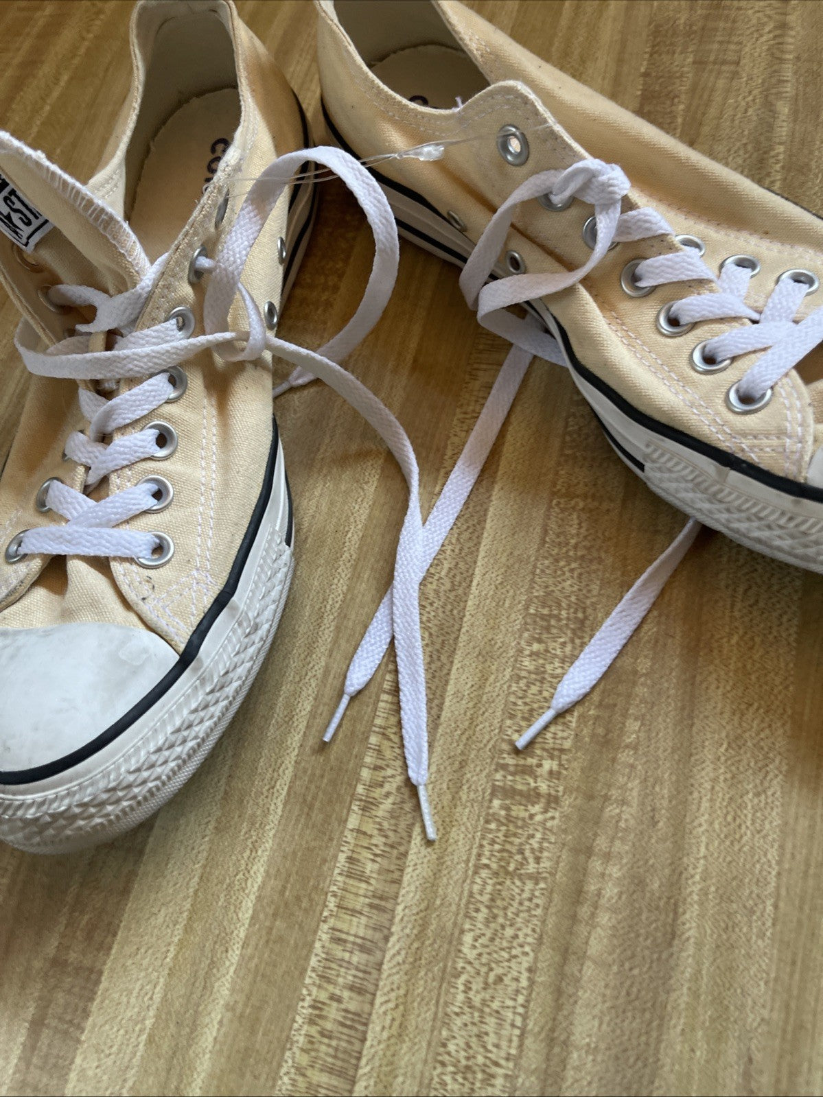 Converse All Star Men’s 9 Women’s 11