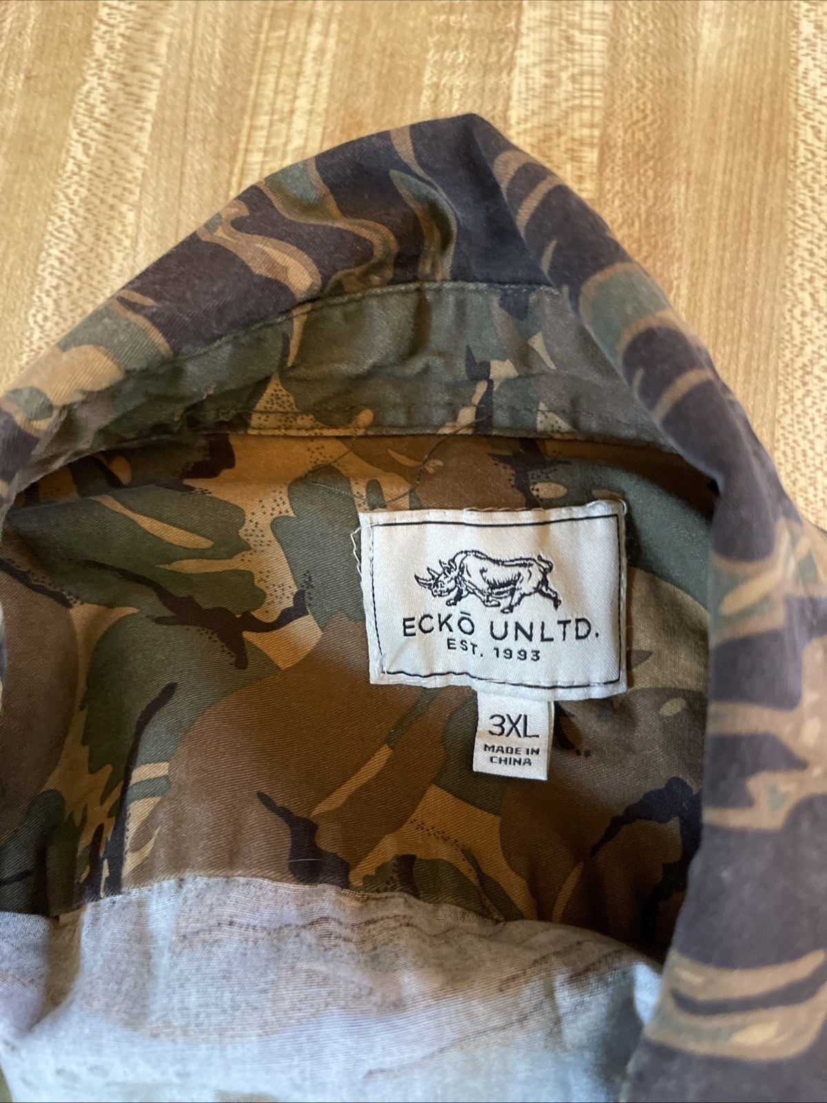 Ecko Unltd Camo Button Up 3XL 