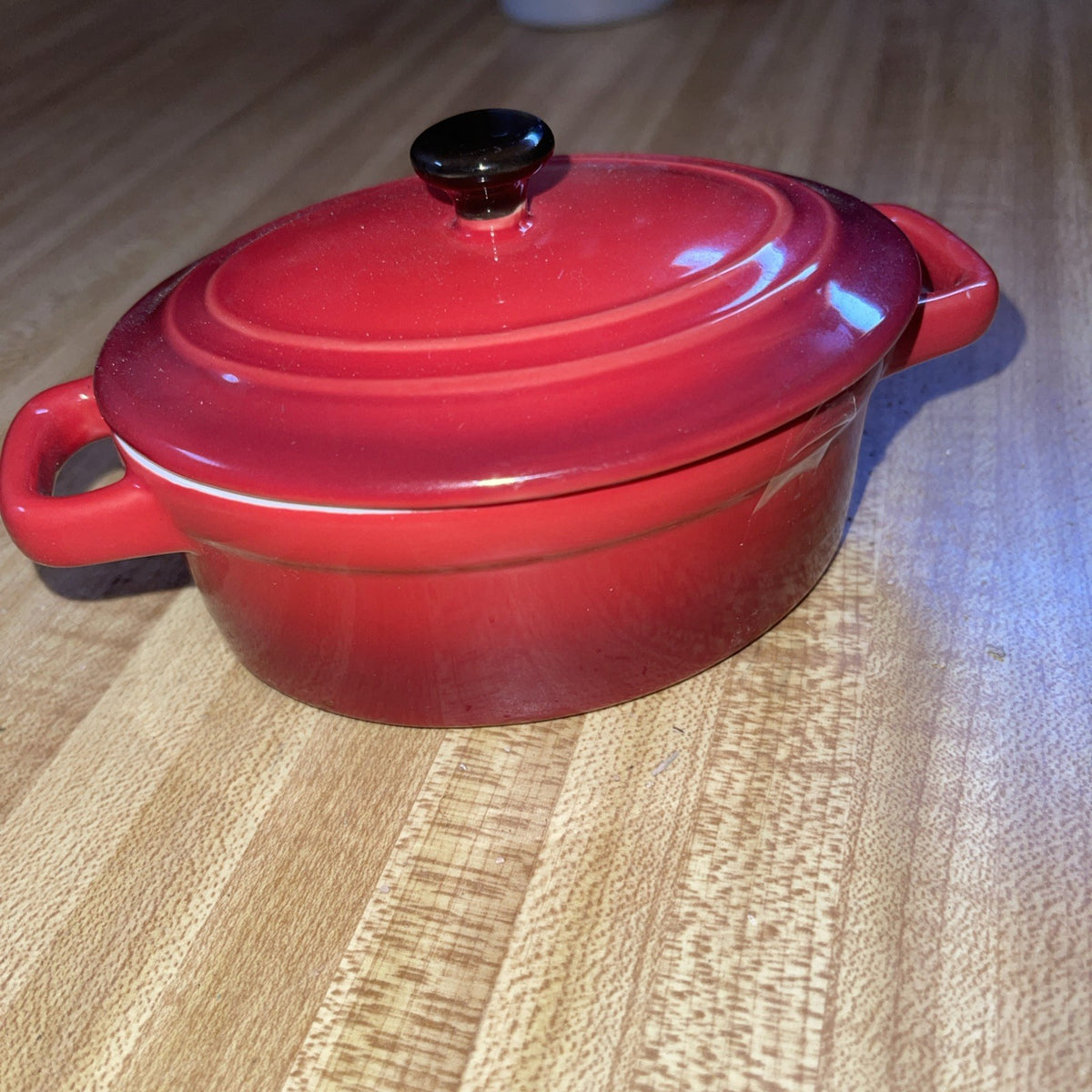 Housewares International Mini Dutch Oven
