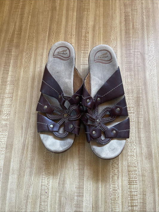 dansko size 39 women's