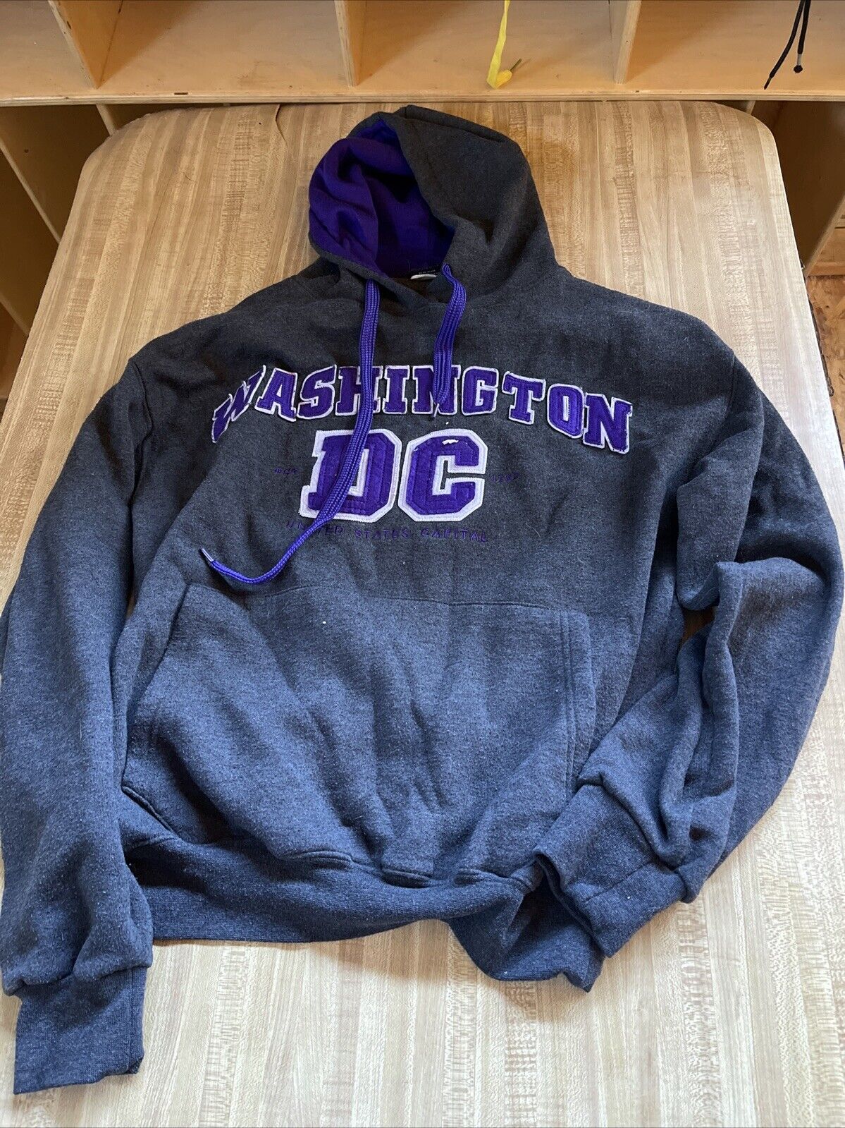 Washington DC Hoodie Large 