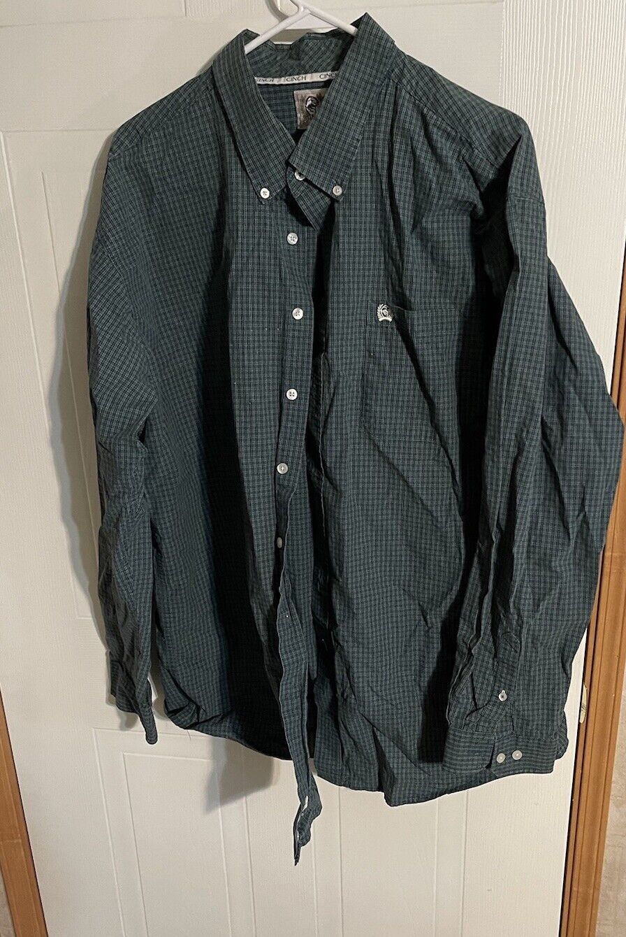 Cinch Button Down XXL 