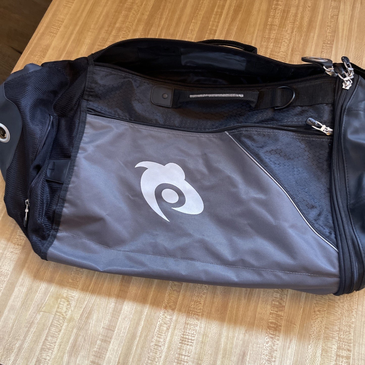 duffel bag men