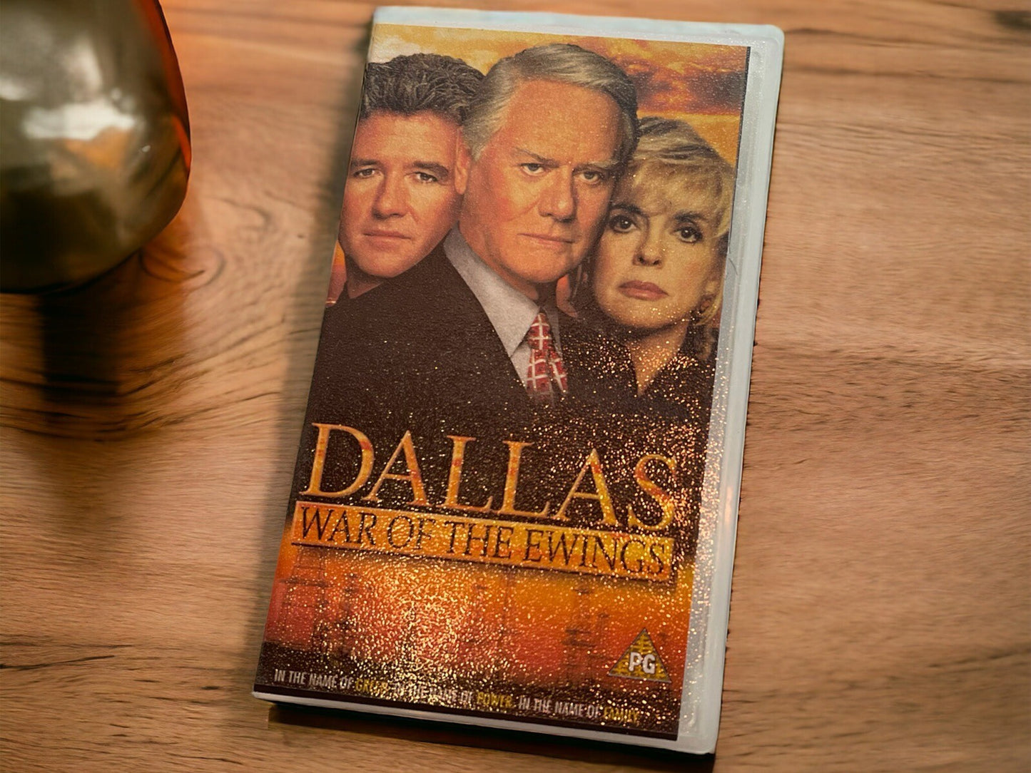 Dallas : War Of The Ewings VHS