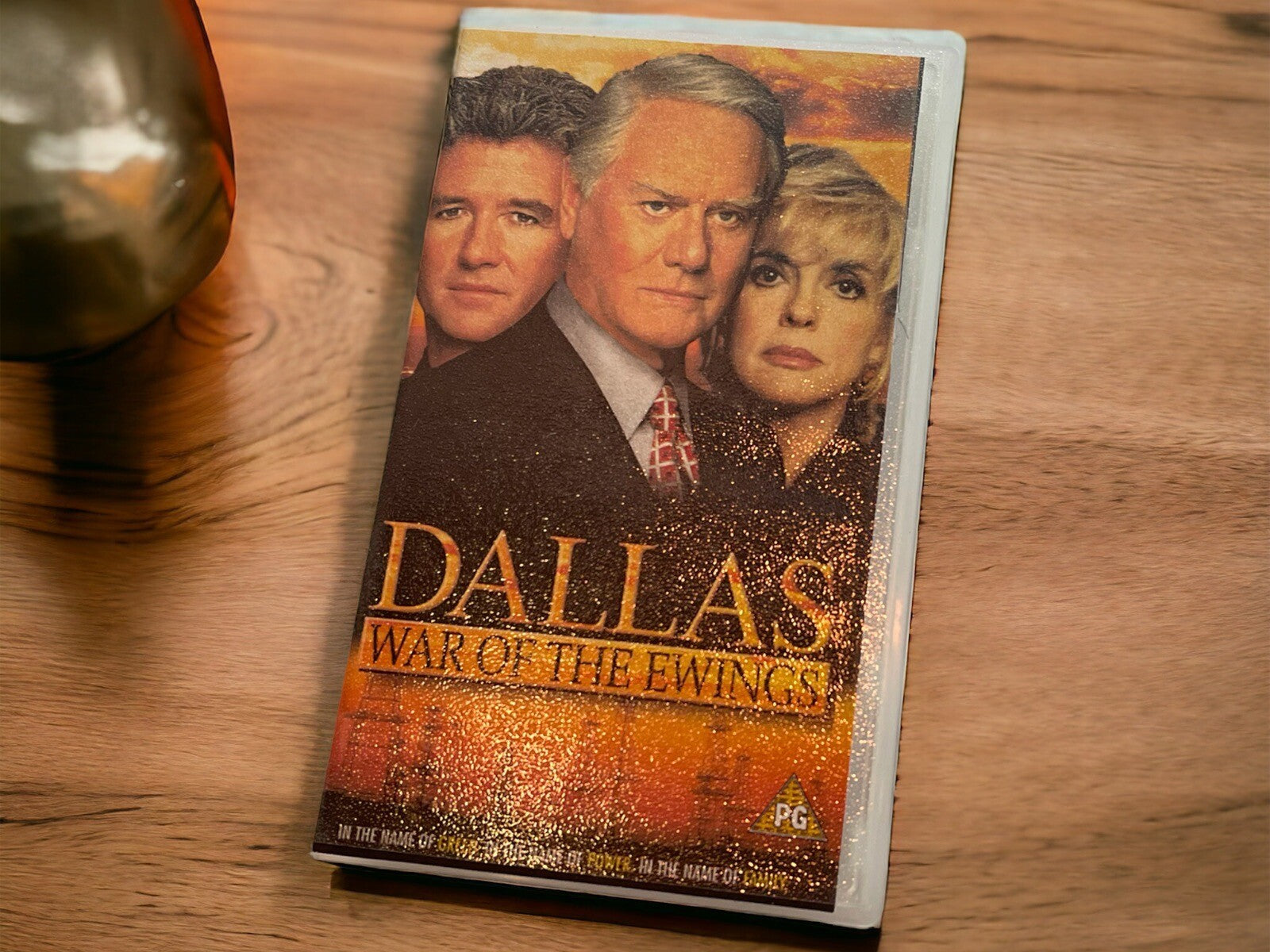 Dallas : War Of The Ewings VHS
