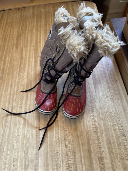 sorel snow boots women 7.5