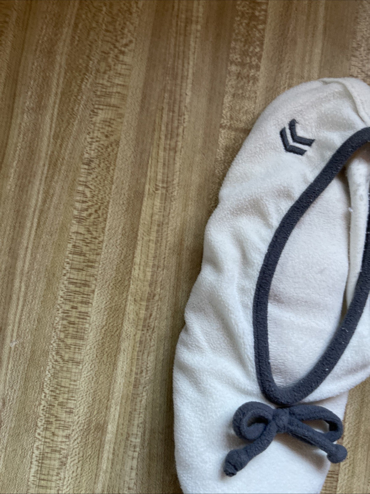 Isotoner Slippers XL
