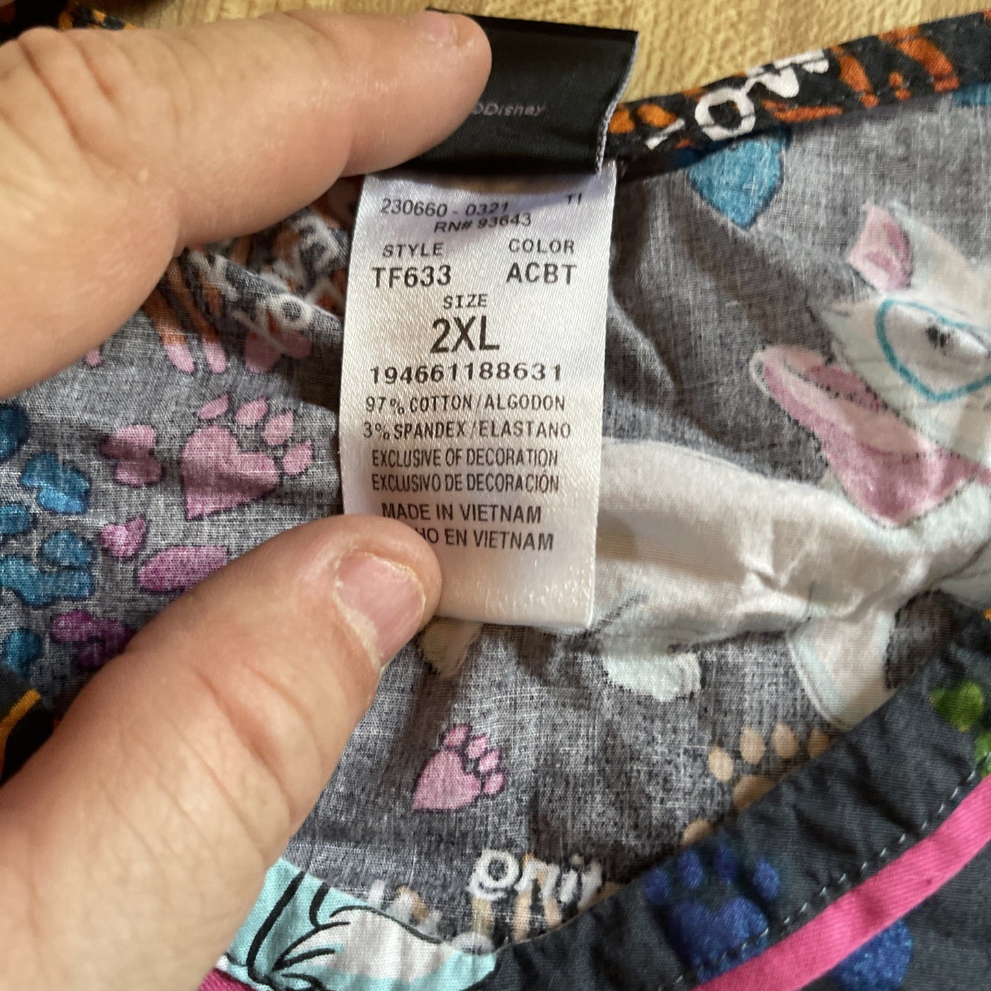 Disney Scrubs Top 2XL 