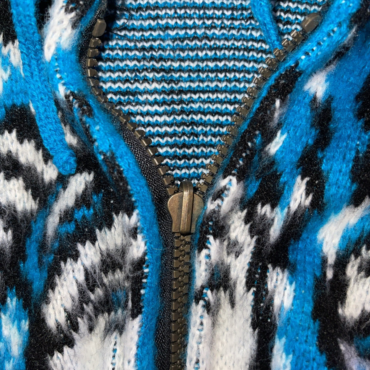 Native American Handcrafted Full Zip Hoodie 2XL Missing The Zipper Pull