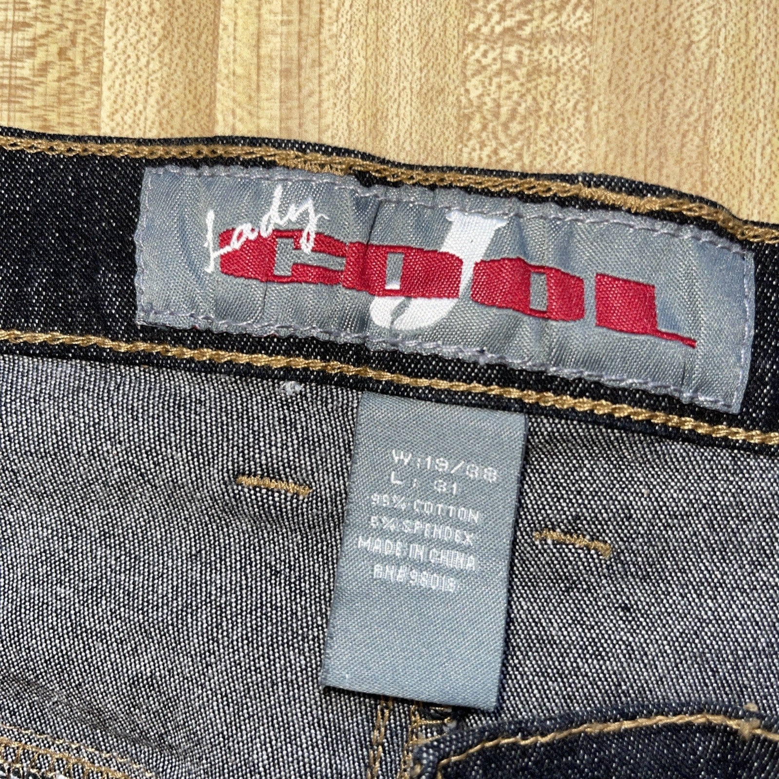 Vintage Lady Cool J Jeans 19