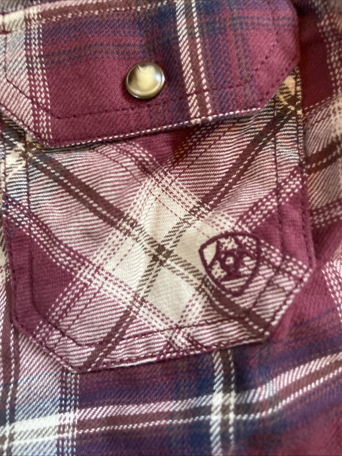 Ariat Retro Fit Boys Pearl Snap Medium 