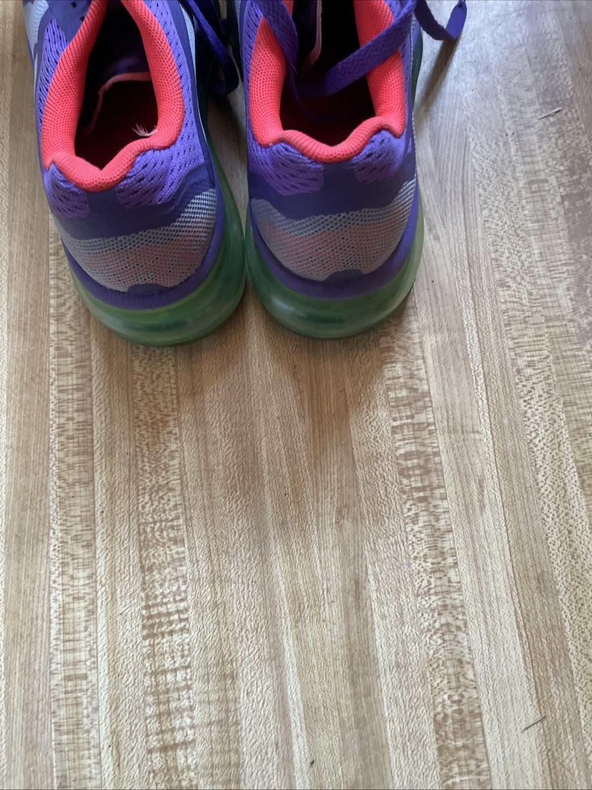 Nike Air Max 2014 Size 4Y