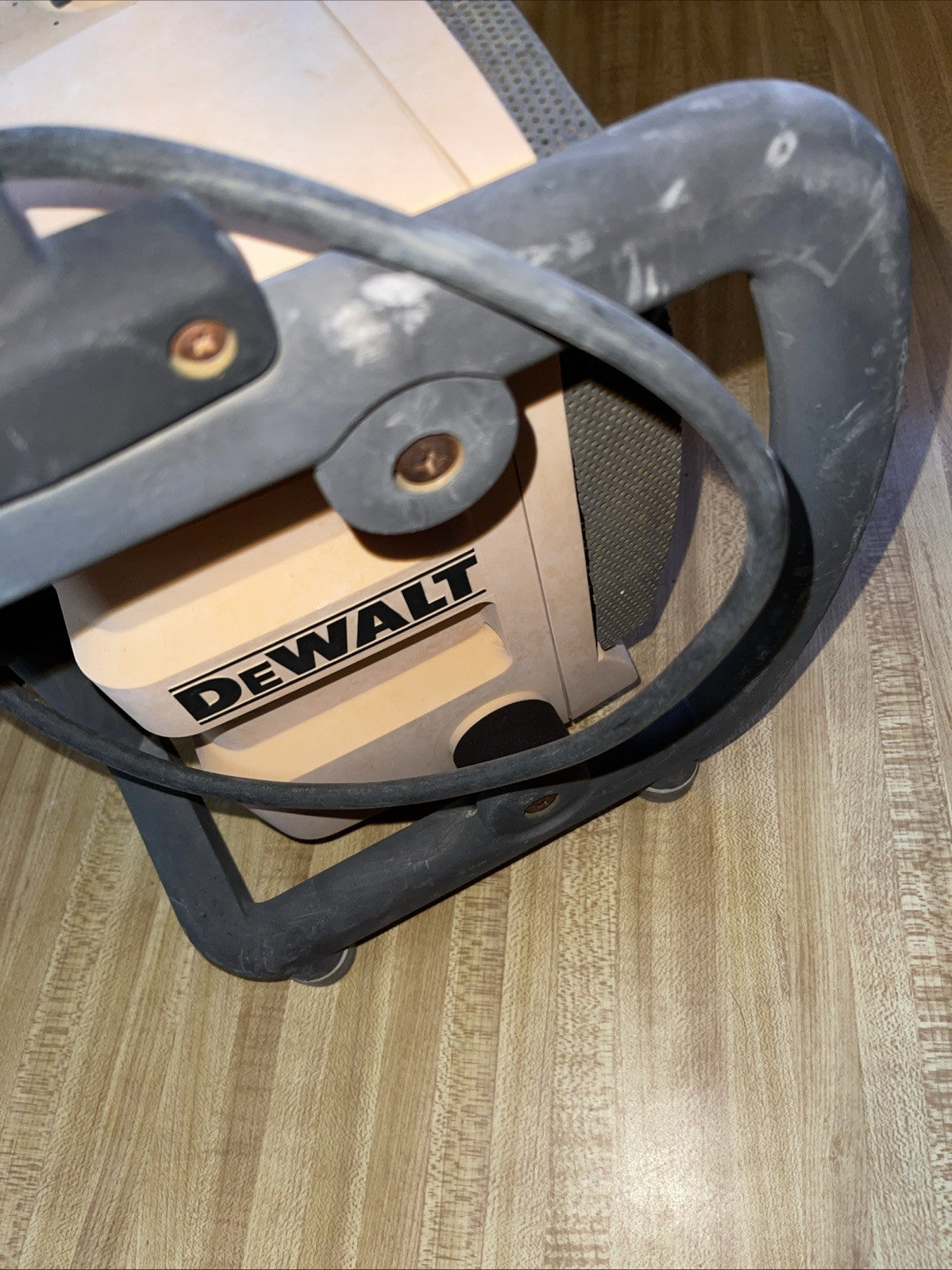 dewalt jobsite radio