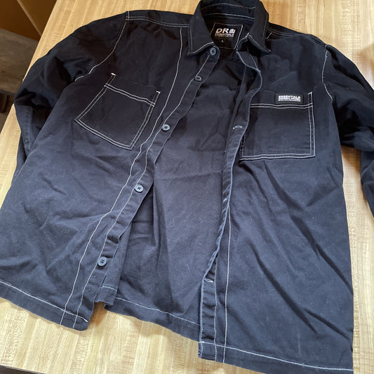 DR Essentials Button Up Large 