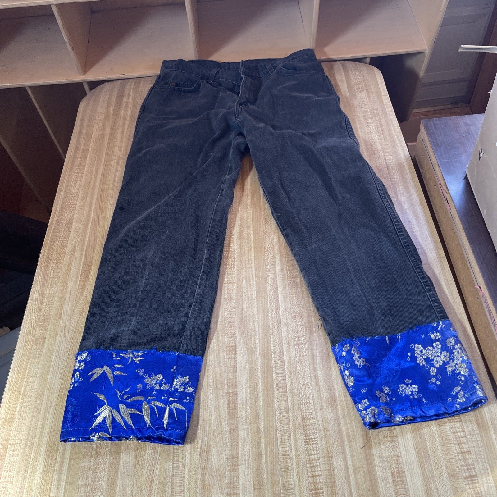 Vintage Levi’s 510 32/27 Embroidered 