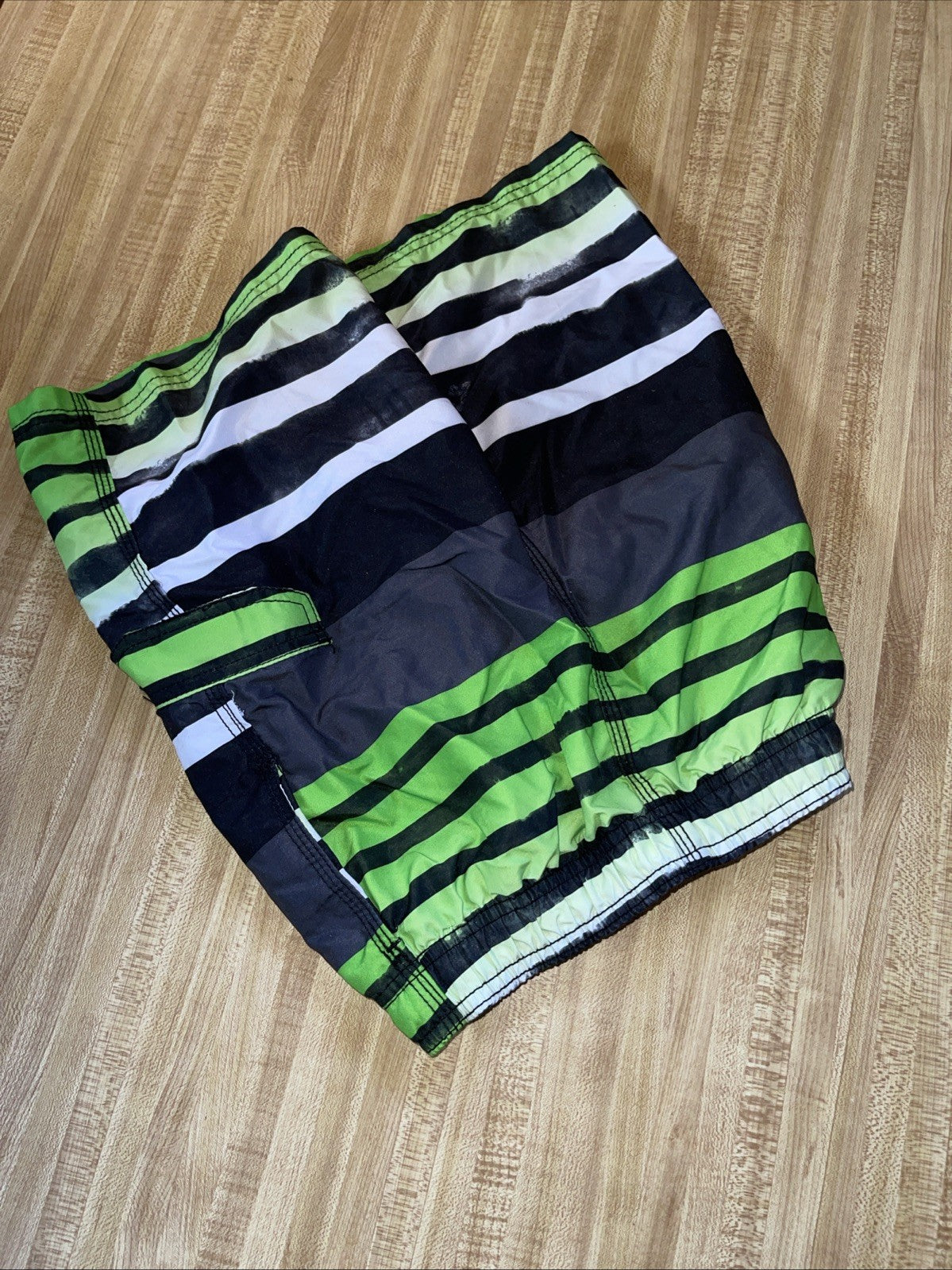 kanu surf swim trunks Boys Large 