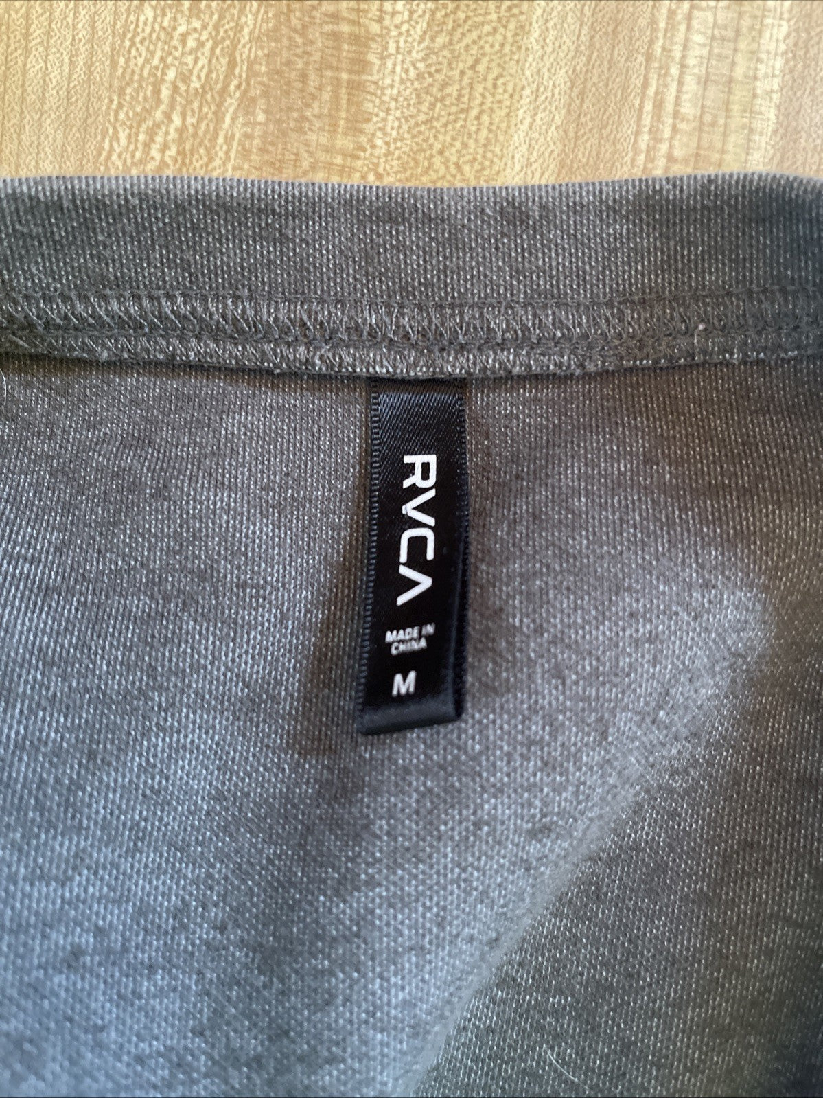 RVCA Cardigan Medium 