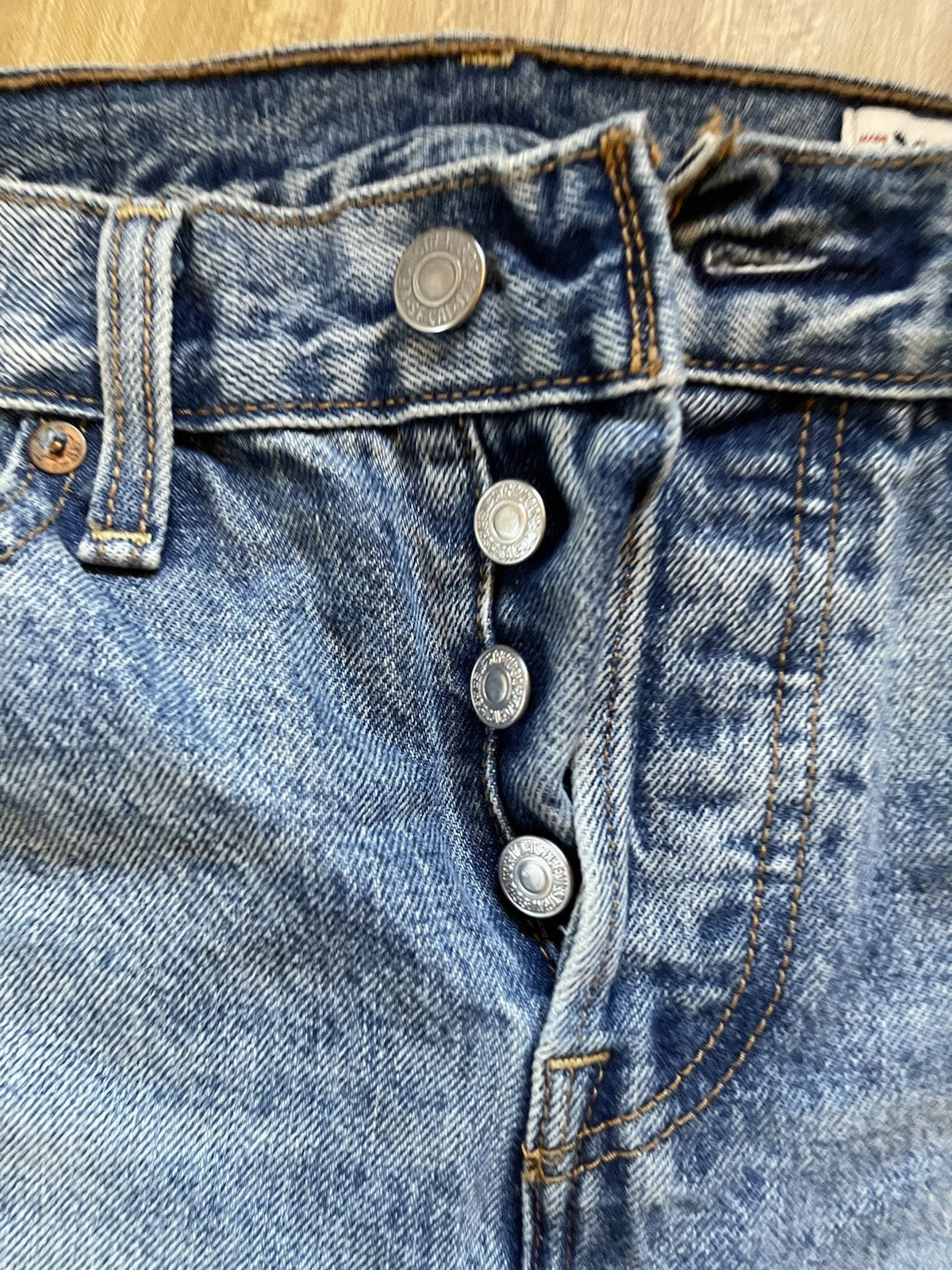Levi’s White Oak Cone Denim Jeans 25