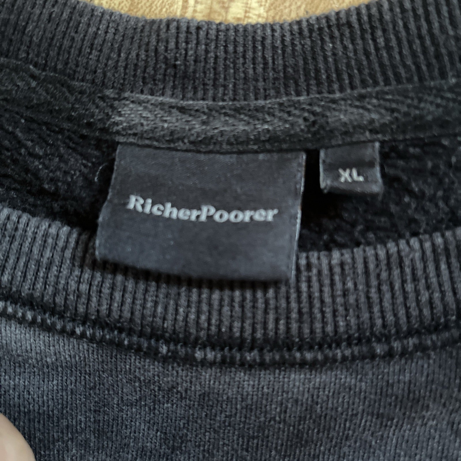 Richer Poorer Short Sleeve Sweatshirt XL