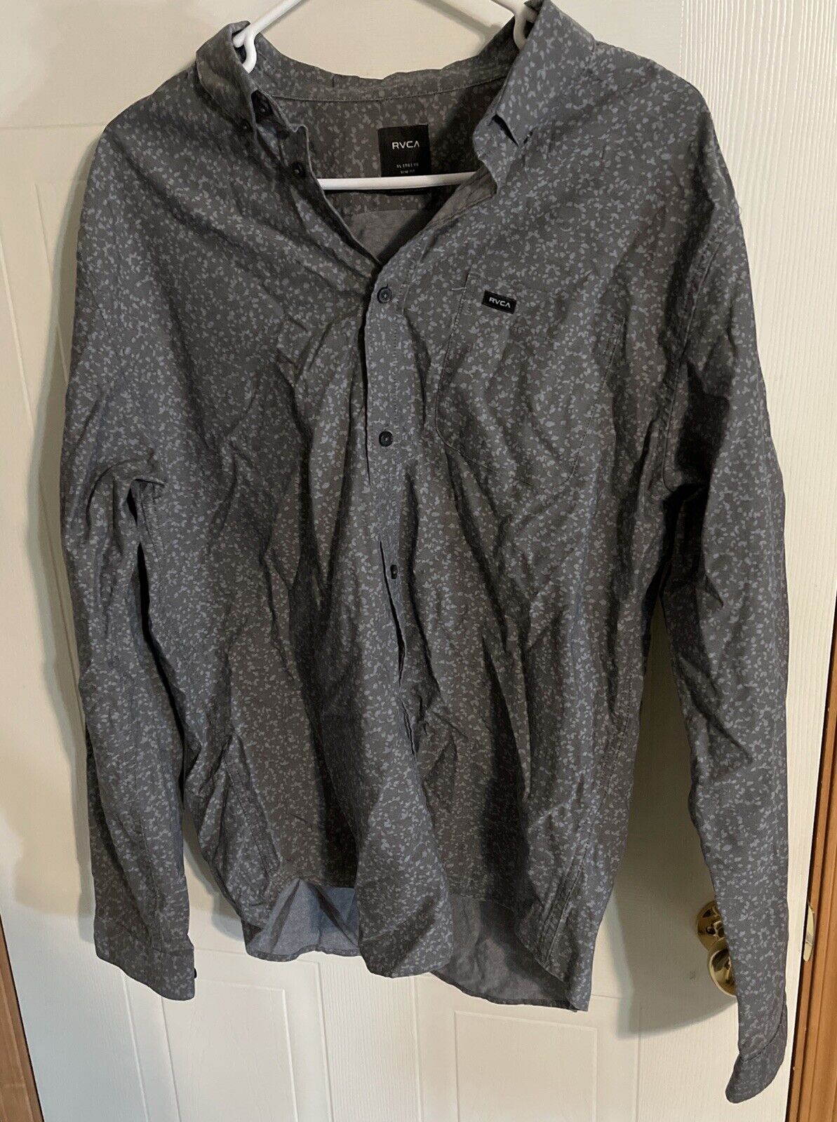 RVCA Button Down XL