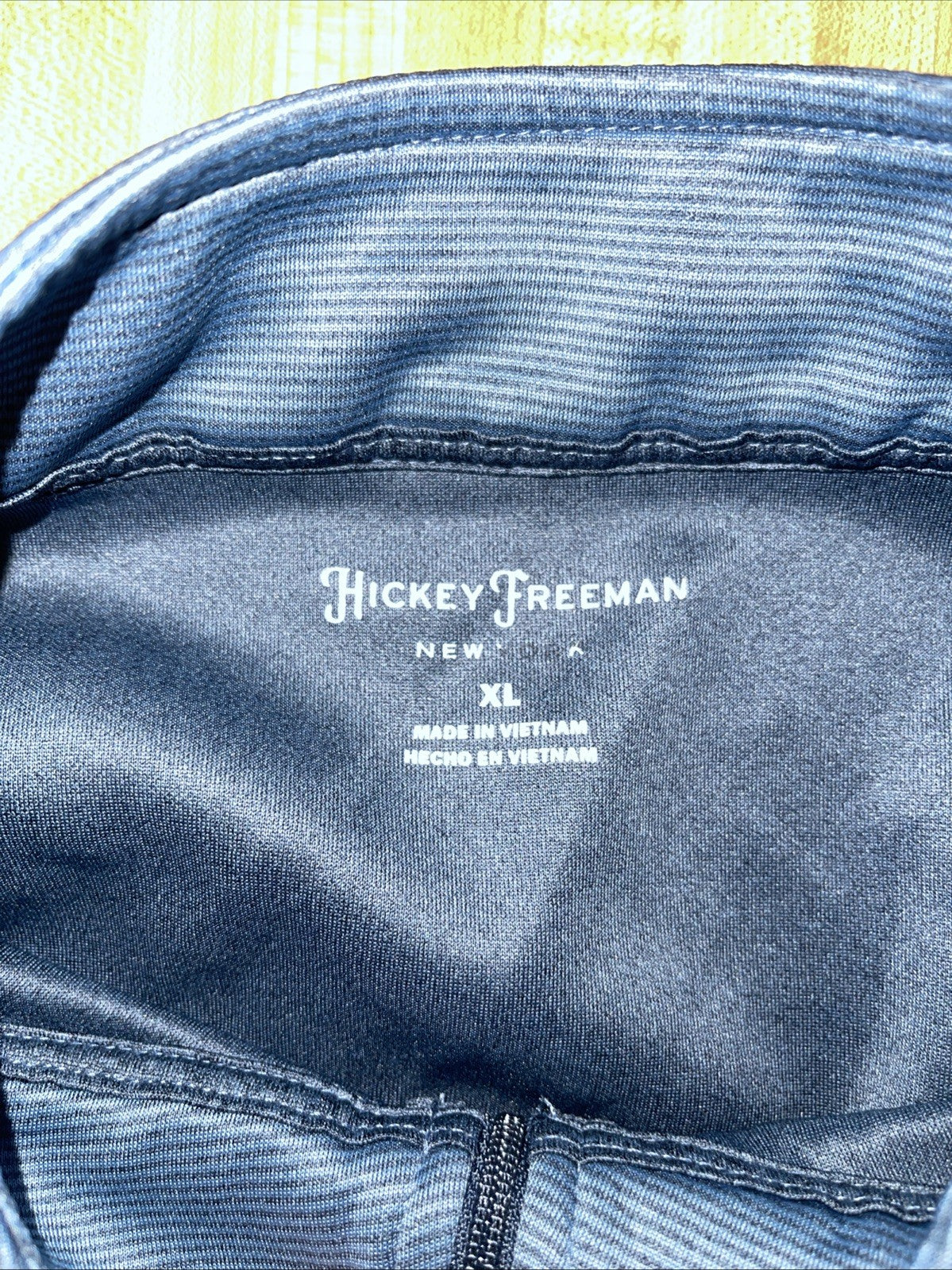 Hickey Freeman Quarter Zip XL