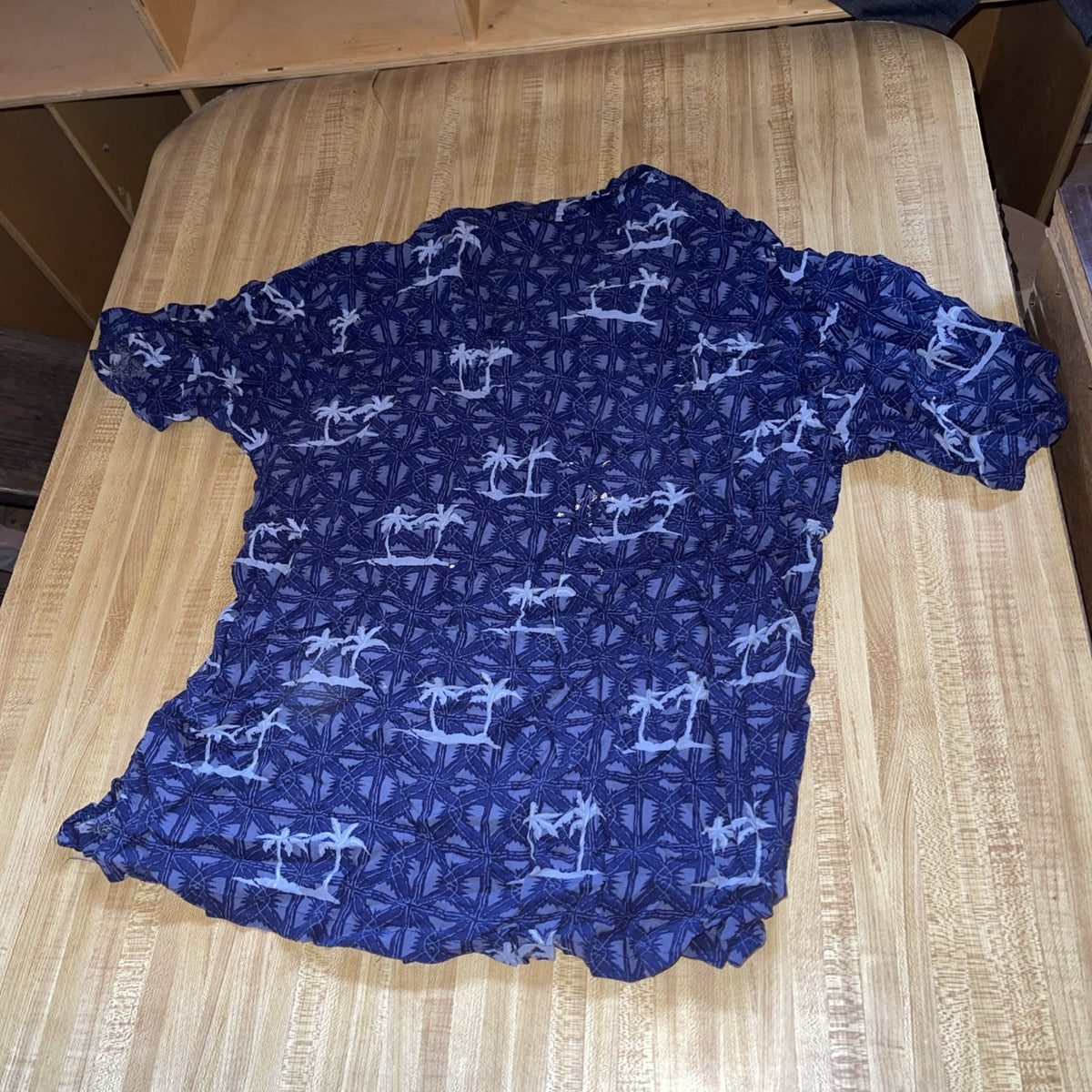 Island Blue Hawaiian Shirt Rayon Large 
