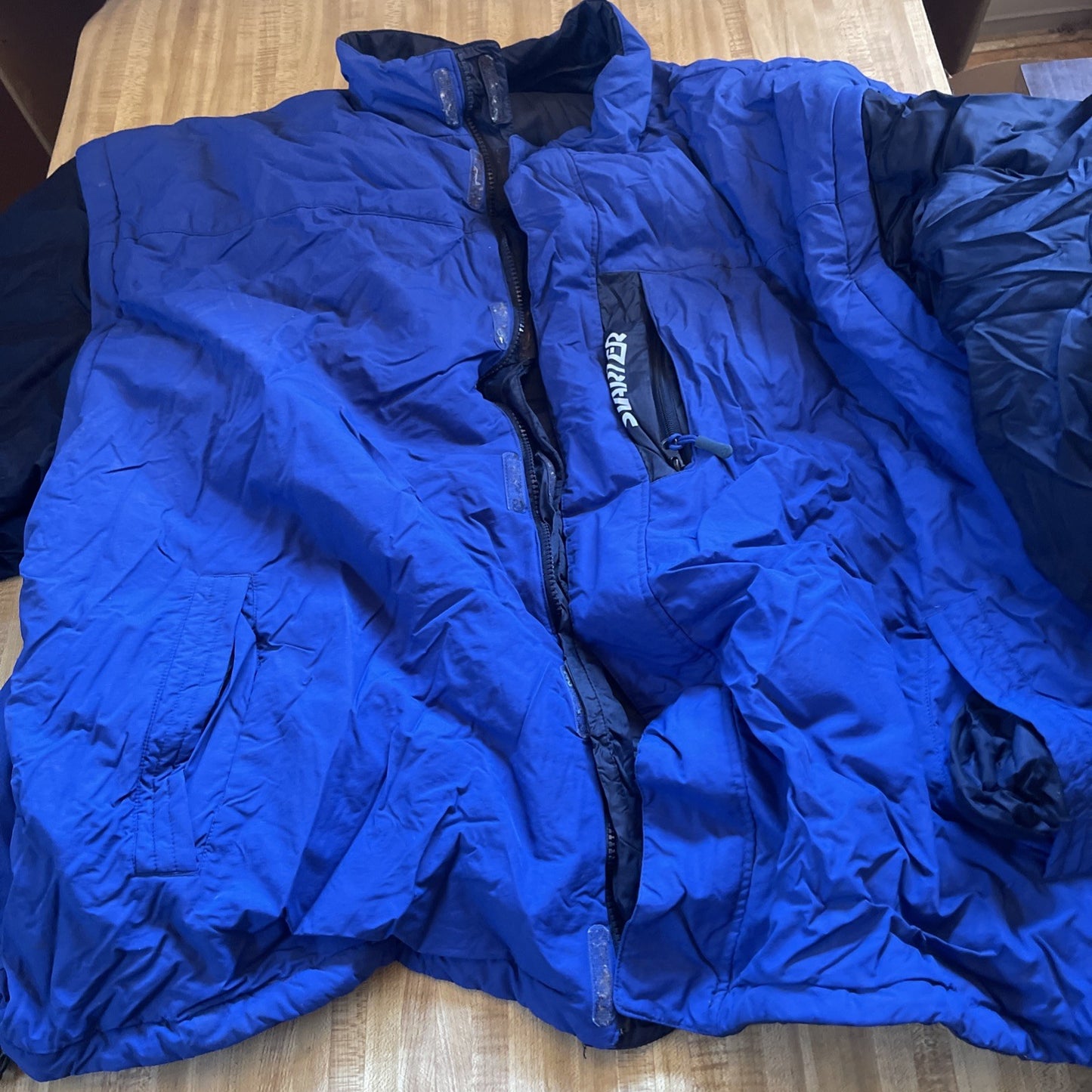 Vintage Starter Puffer Jacket Reversible Zipoff Sleeves 