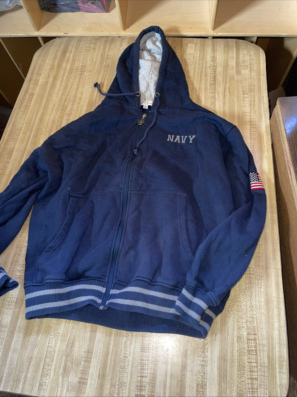 The Bradford Exchange Navy Hoodie Medium 