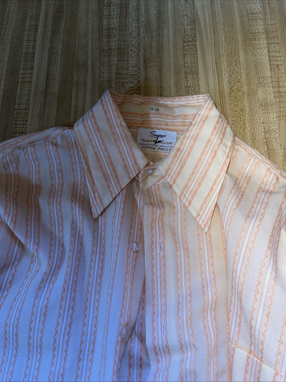 Vintage Simpsons Hunt Club Button Up 16