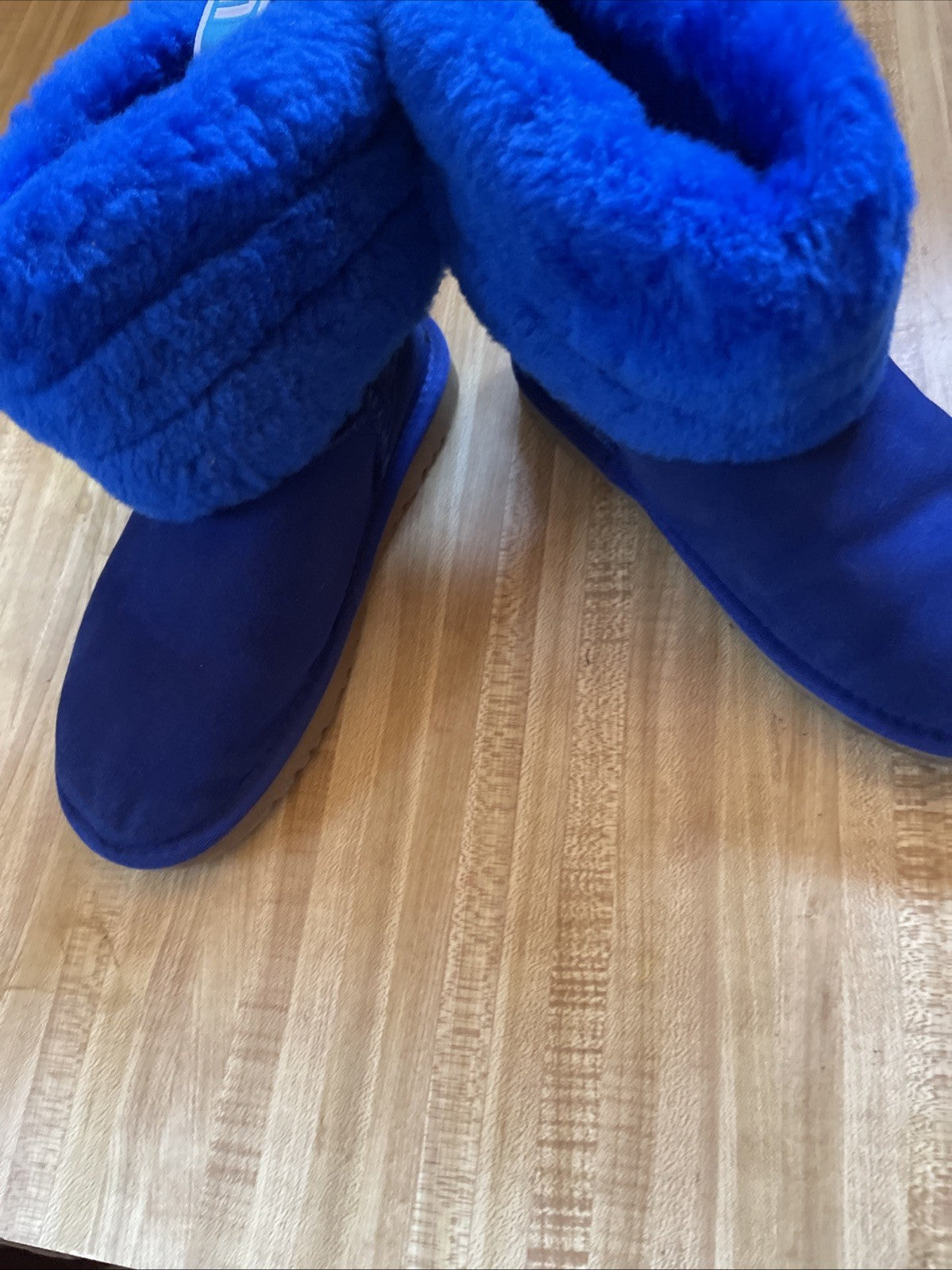 Ugg Snow Boots 8