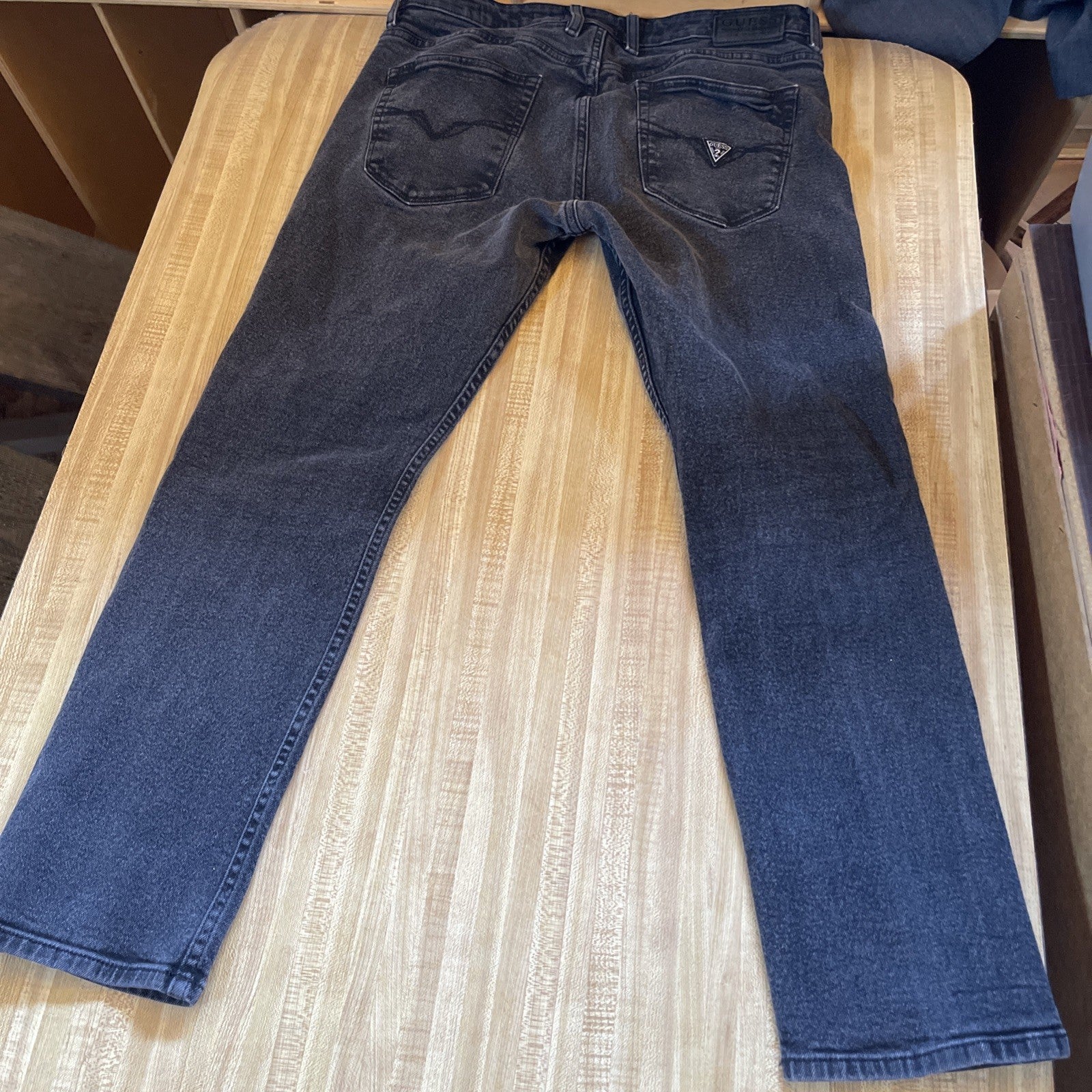 Guess Slim Straight Jeans 34/30