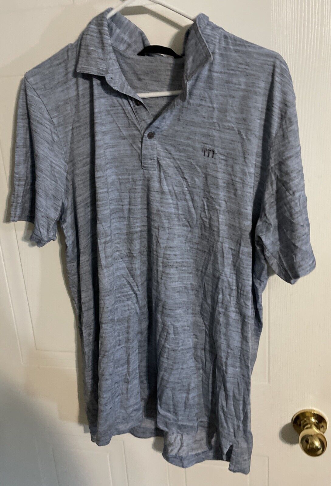 travis Mathew polo XL